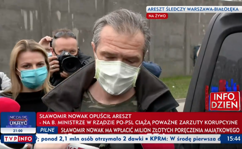 Sławomir Nowak po wyjściu z aresztu / autor: TVP INFO