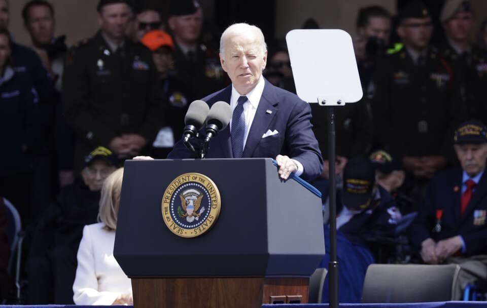 Joe Biden / autor: PAP/EPA/ANDRE PAIN