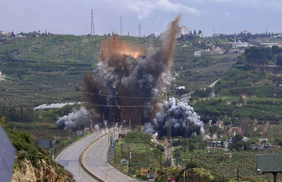 Prezydent Libanu Joseph Aoun potępił izraelskie ataki / autor: 	PAP/EPA/STRINGER