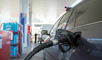 Analitycy: Możliwe są dalsze korekty cen paliw na stacjach