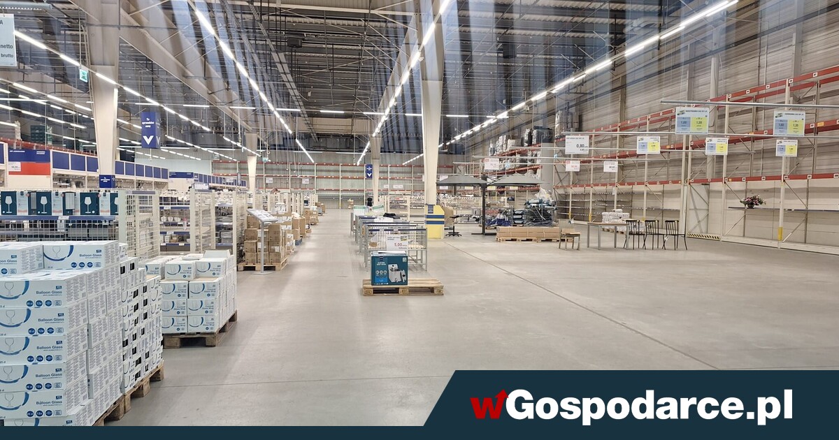 Makro zamyka cztery hale! 400 osób traci pracę