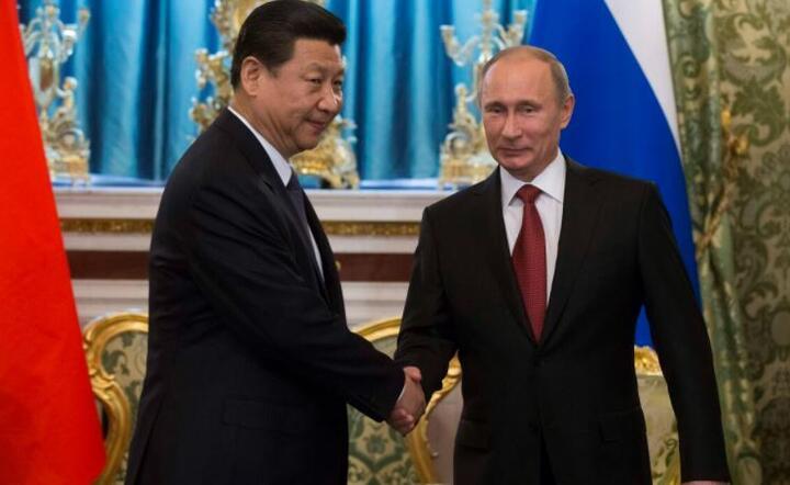 Xi Jinping i Władimir Putin / autor: PAP/EPA/ALEXANDER ZIEMLIANICHENKO/POOL