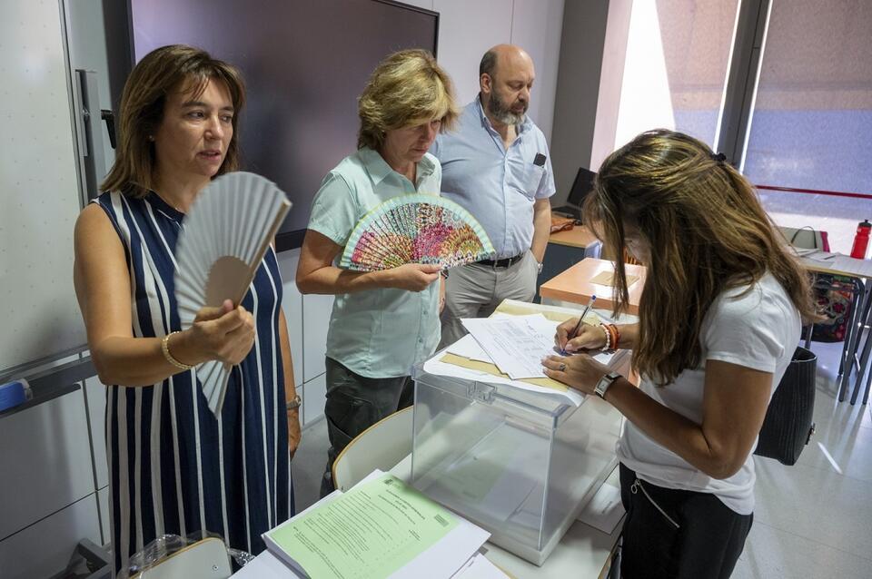 Wybory parlamentarne w Hiszpanii  / autor: PAP/EPA