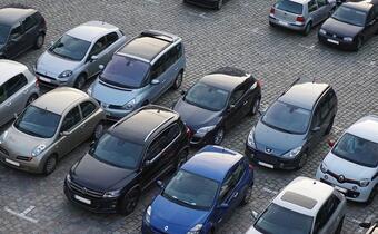Warszawski ratusz chce zlikwidować nawet 1 tys. miejsc parkingowych