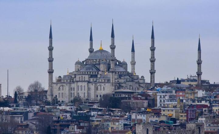 Turcja: Zamknięto konsulaty trzech państw w Stambule