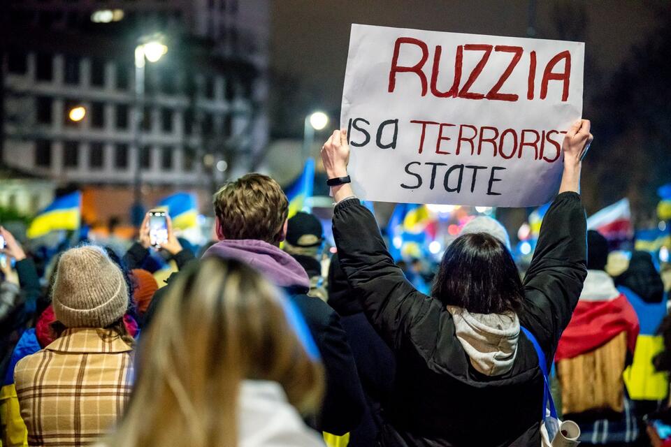 Marsz w rocznicę najazdu rosyjskiego na Ukrainę, Warszawa, 24.02.2023  / autor: wPolityce.pl