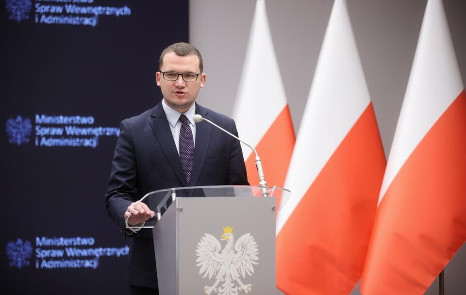 Wielka Brytania włącza się w pomoc Polsce ws. uchodźców! / autor: PAP/Łukasz Gągulski