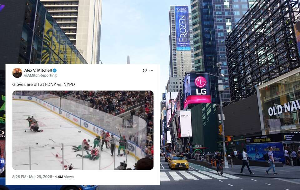 Nowojorski Times Square/w miniaturze: nagranie pokazujące bójkę, opublikowane przez dziennikarza New York Post / autor: Fratria/@AMitchReporting