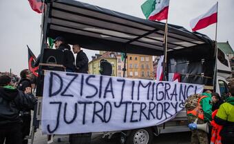 UE odsyła Polsce... islamskich migrantów!