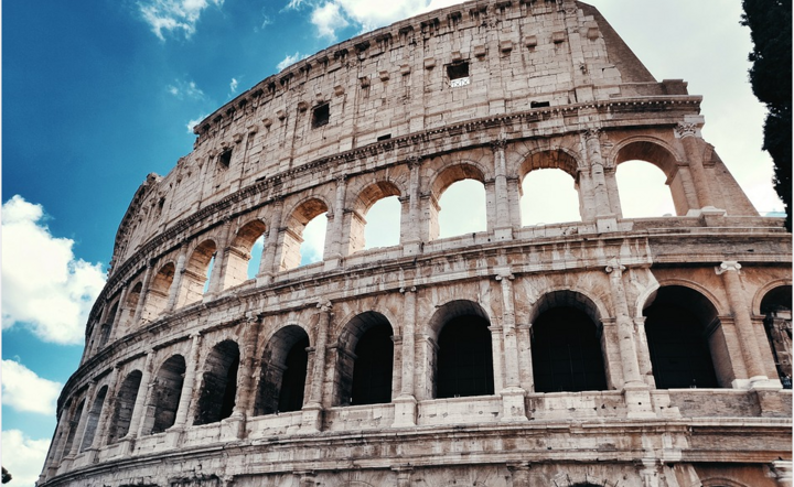 Włosi rozliczają się z fiskusem / autor: PIxabay