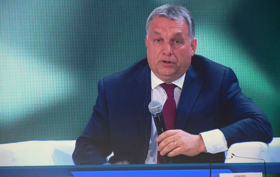 Orban zapowiada blokadę tranzytu towarów na Ukrainę