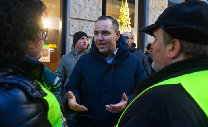 Obywatelski kandydat na prezydenta Karol Nawrocki na manifestacji rolników / autor: PAP/Piotr Nowak