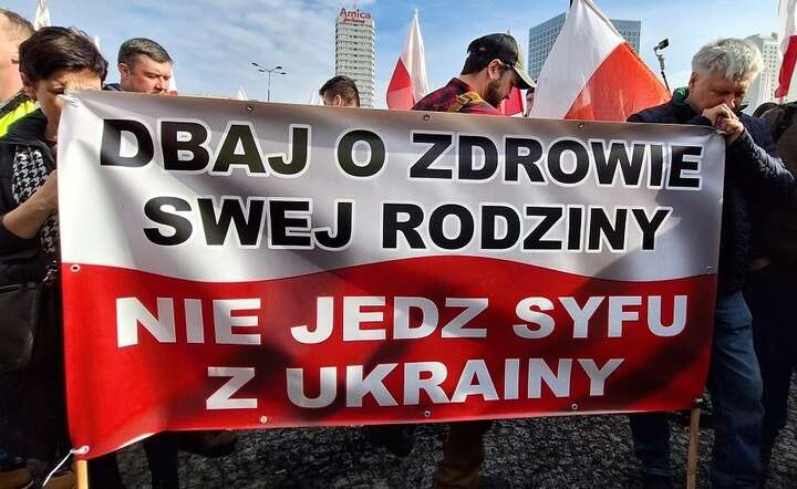Hasło na proteście rolników w Warszawie 27 lutego / autor: Fratria / LK