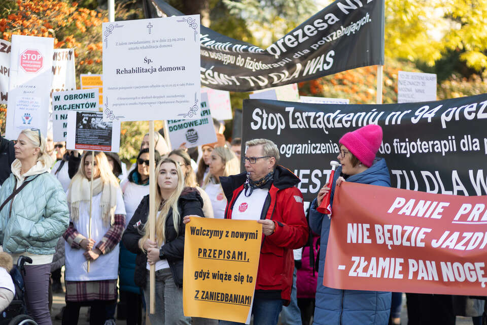 Protest fizjoterapeutów  / autor: Fratria