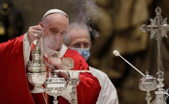 Papież: rzucamy się do żłobów próżności zapominając o żłóbku w Betlejem