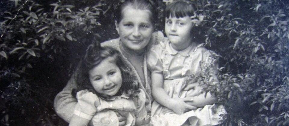 Helena Czartoryska z Rachelą (z lewej) 1946 r. / autor: Fot. Arch. PCz