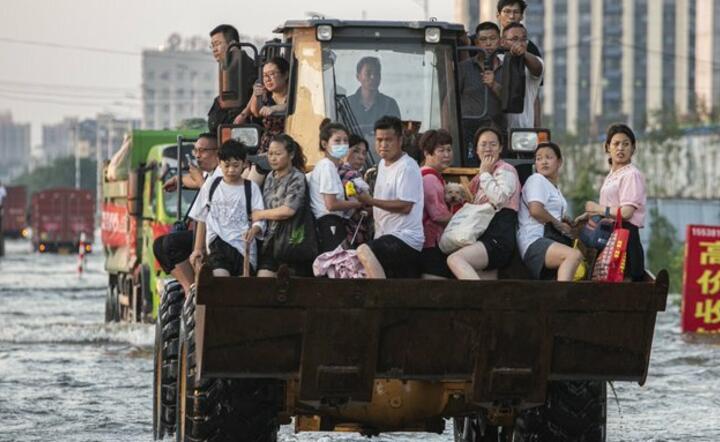 Ponad 300 ofiar „burzy tysiąclecia” w chińskim Henanie