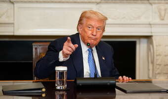 Szok w USA! Trump zezwala na eksport hi-tech do… Chin