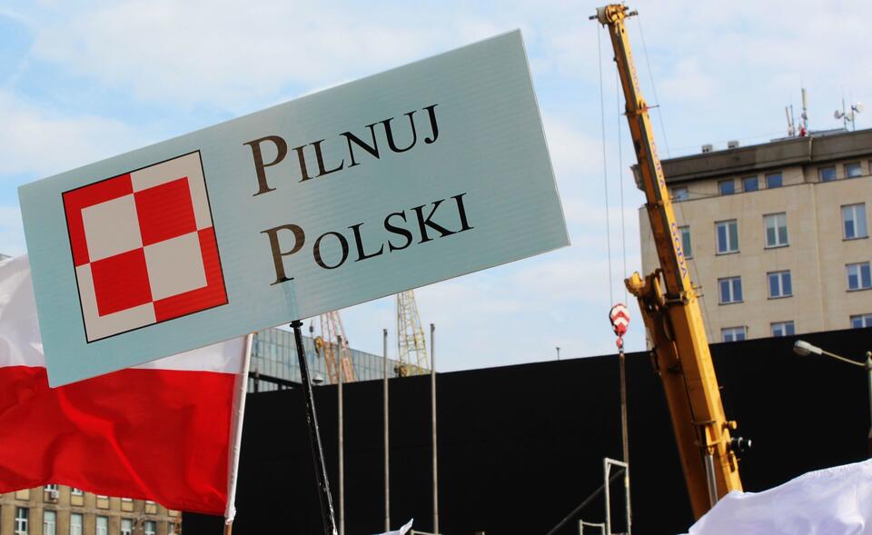 Pilnuj Polski - hasło naszego środowiska, ustanowione po 10 kwietnia 2010 roku / autor: wPolityce.pl