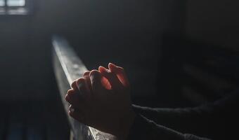 Do Asyżu płynie modlitwa o koniec epidemii