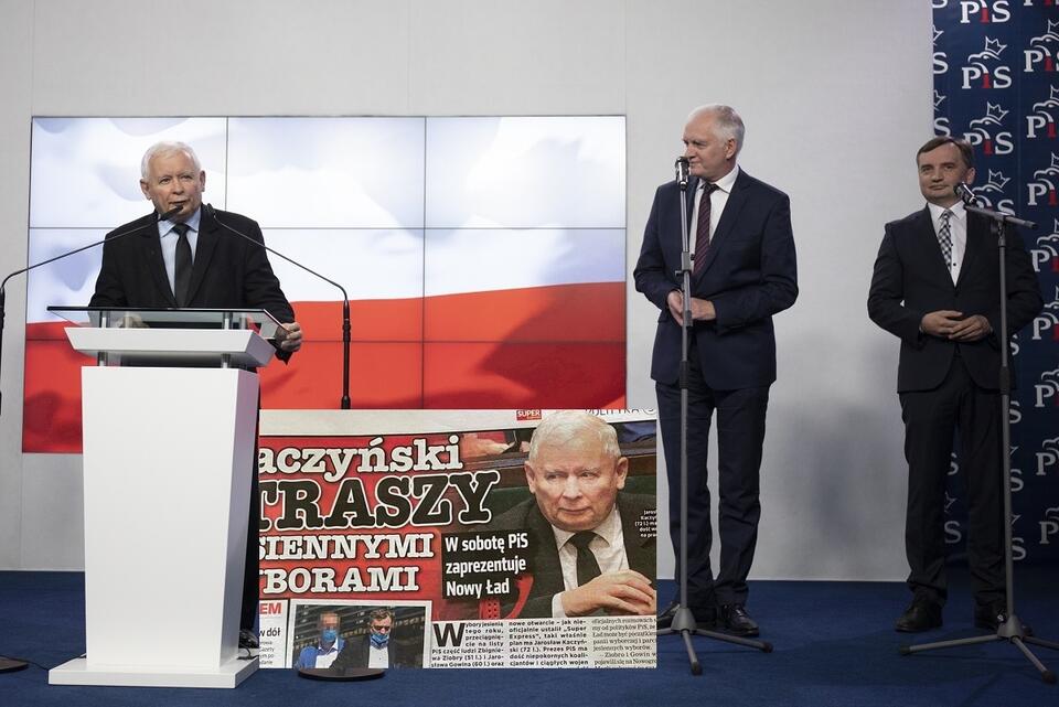 Jarosław Kaczyński, Jarosław Gowin, Zbigniew Ziobro / autor: fratria, screen SE