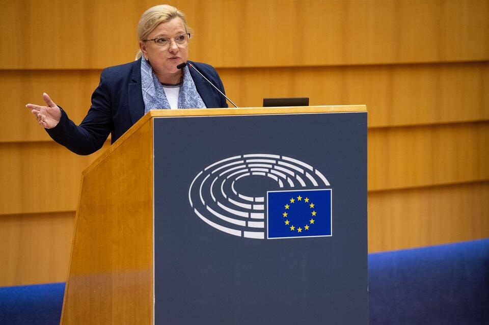 Minister Beata Kempa w PE / autor: Biuro europoseł Beaty Kempy