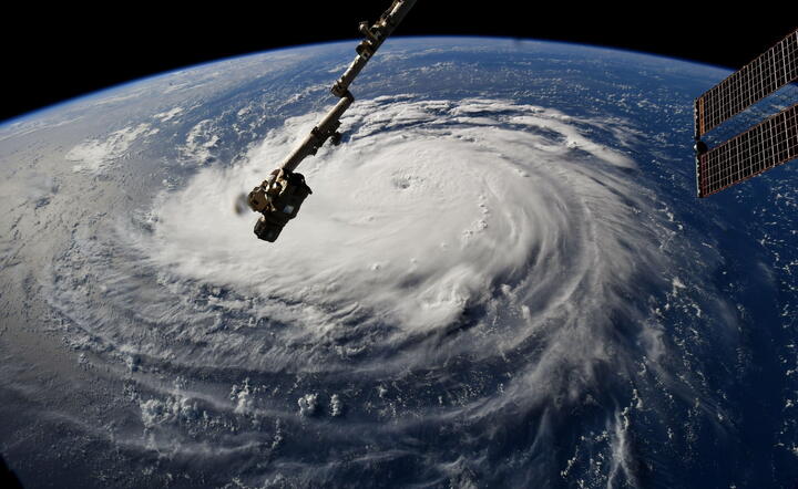 Huragan Florence sfilmowany z pokładu satelity / autor: fot. PAP/EPA/Ricky Arnold