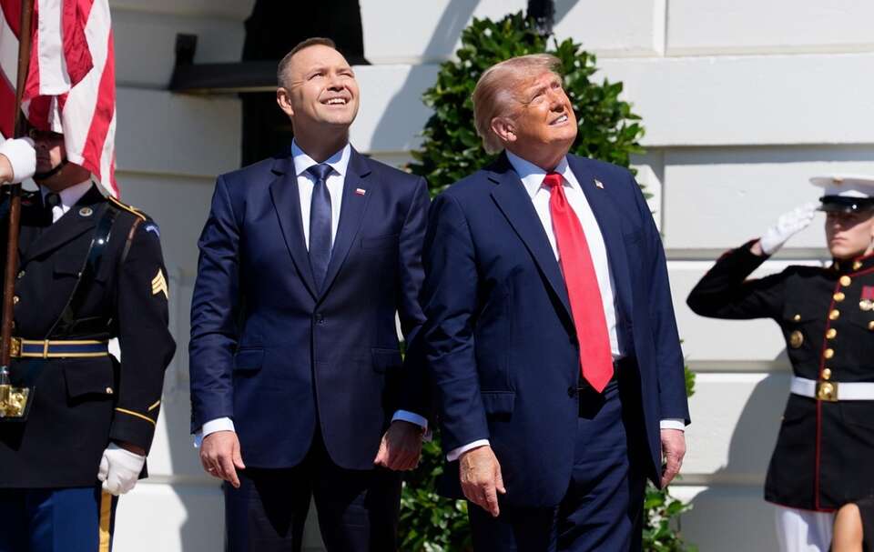 Nawrocki i Trump / autor: . EPA/AARON SCHWARTZ / POOL Dostawca: PAP/EPA.