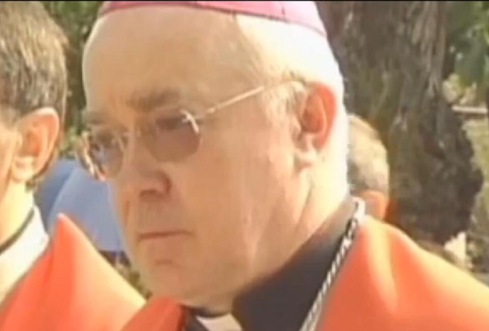 youtube.pl: nuncjusz apostolski w Dominikanie, arcybiskup Józef Wesołowski