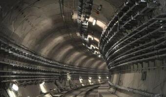 Niebezpieczne warszawskie metro: Do tunelu drugiej linii dostaje się woda. Czy grozi jej katastrofa?