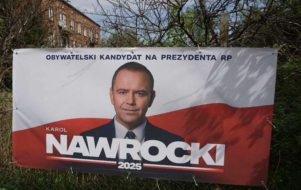 Plakat wyborczy Karola Nawrockiego / autor: Fratria