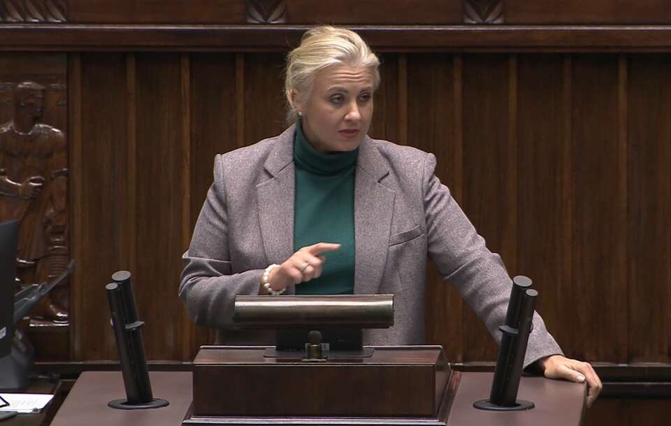 Katarzyna Sójka mocno uderzyła w działania koalicji 13 grudnia ws. tzw. "ustawy łańcuchowej". / autor: Sejm.gov.pl