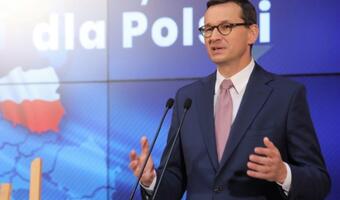 Internauci pod wrażeniem! Premier Morawiecki wynegocjował ponad 700 mld zł [KOMENTARZE]