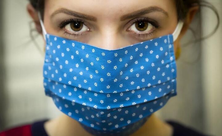 Zakrywanie oczu i ust jest konieczne na ulicach od 16 kwietnia  / autor: Pixabay