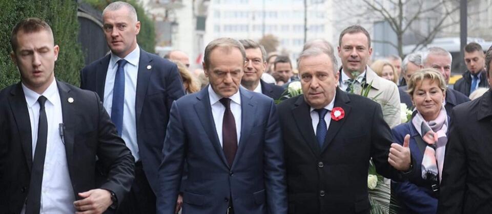 Donald Tusk i Grzegorz Schetyna 11 listopada w Warszawie / autor: Twitter/Mariusz Witczak