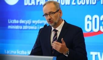 MZ: Nowe restrykcje w Polsce. M.in. w sprawie maseczek