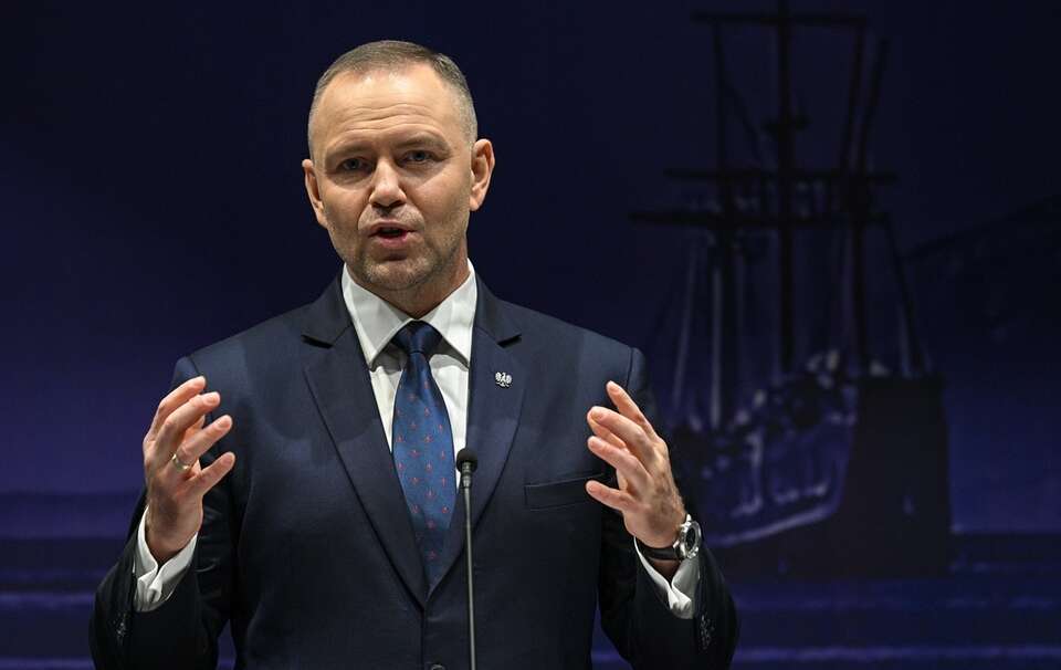 Prezydent Nawrocki mianował nowych generałów i admirała / autor: . EPA/MARCIN OBARA Dostawca: PAP/EPA.