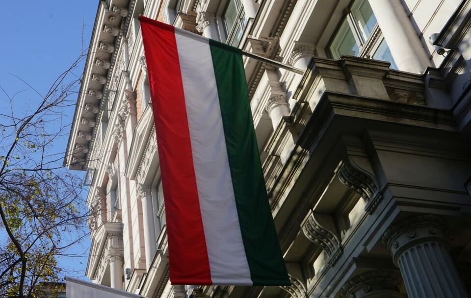Flaga Węgier/Zdjęcie ilustracyjne / autor: Fratria