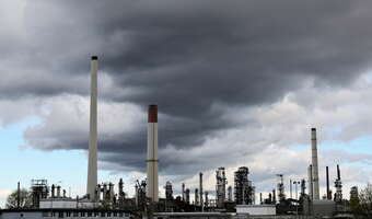 Ceny ropy znów mocno rosną. Sufit to 200 dol.?