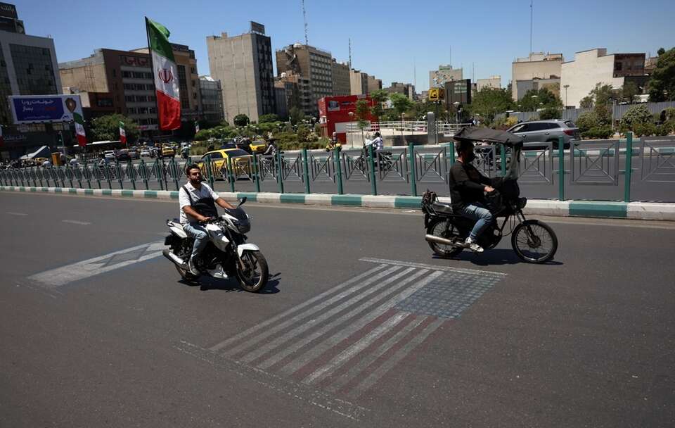 autor: PAP/EPA/ABEDIN TAHERKENAREH