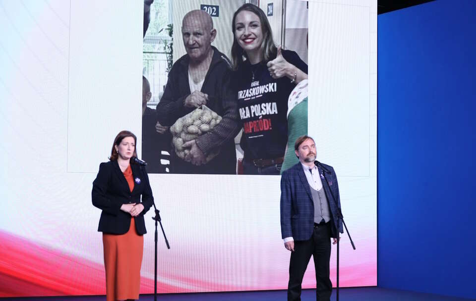 Anna Gembicka i Paweł Szrot / autor: X: @pisorgpl/https://x.com/pisorgpl/status/1928427025942913472/photo/1