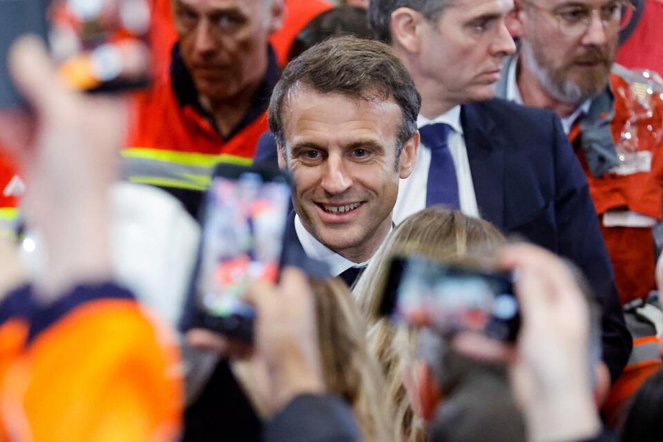 autor: PAP/EPA/PASCAL ROSSIGNOL / POOL