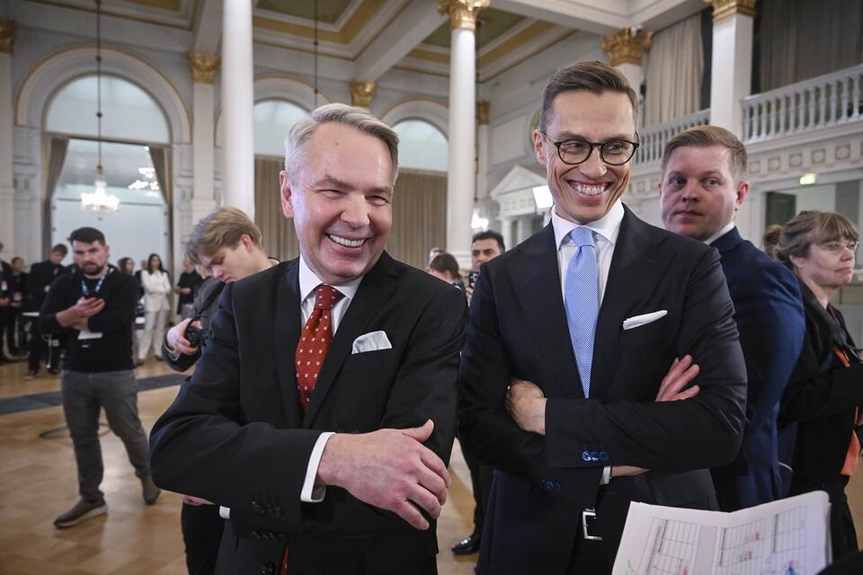 Pekka Haavisto i Alexander Stubb - kandydaci zmierzą się w II turze wyborów prezydenckich / autor: PAP/EPA