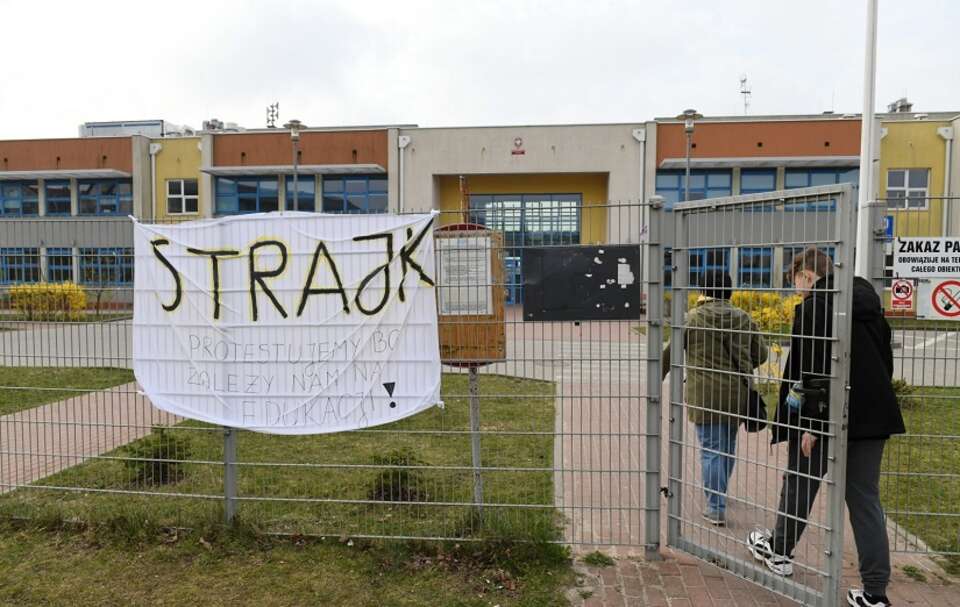 autor: PAP/Adam Warżawa