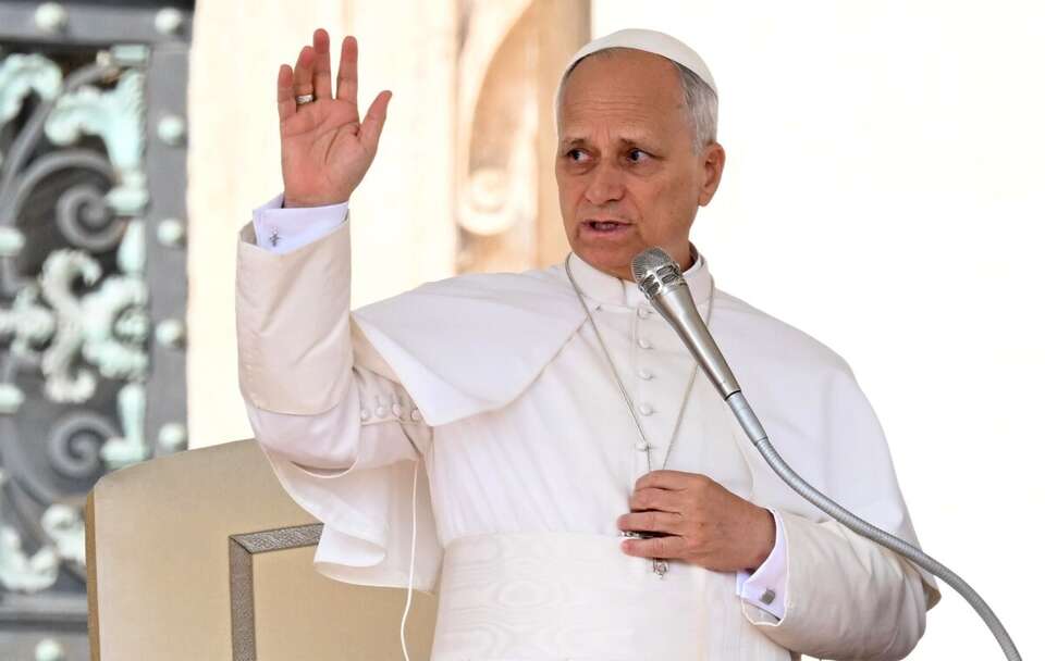 Papież Leon XIV / autor: PAP/EPA/MAURIZIO BRAMBATTI