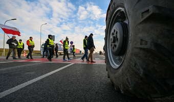 Rolnicy z "Oszukanej Wsi" blokują przejście w Medyce