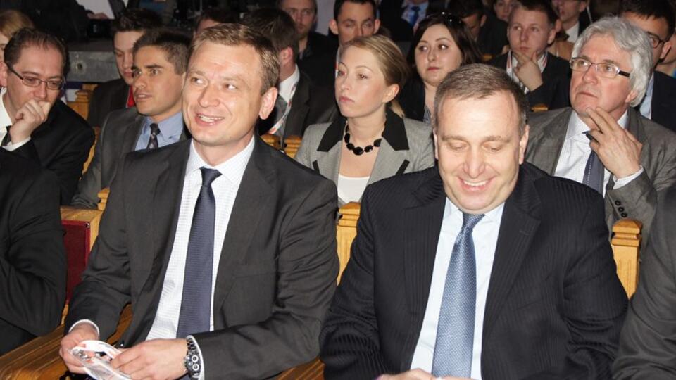 facebook.com: Sławomir Nitras na zdjęciu z Grzegorzem Schetyną