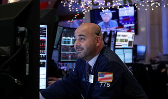 Lekkie wzrosty na Wall Street; dolar najmocniejszy od 13 lat