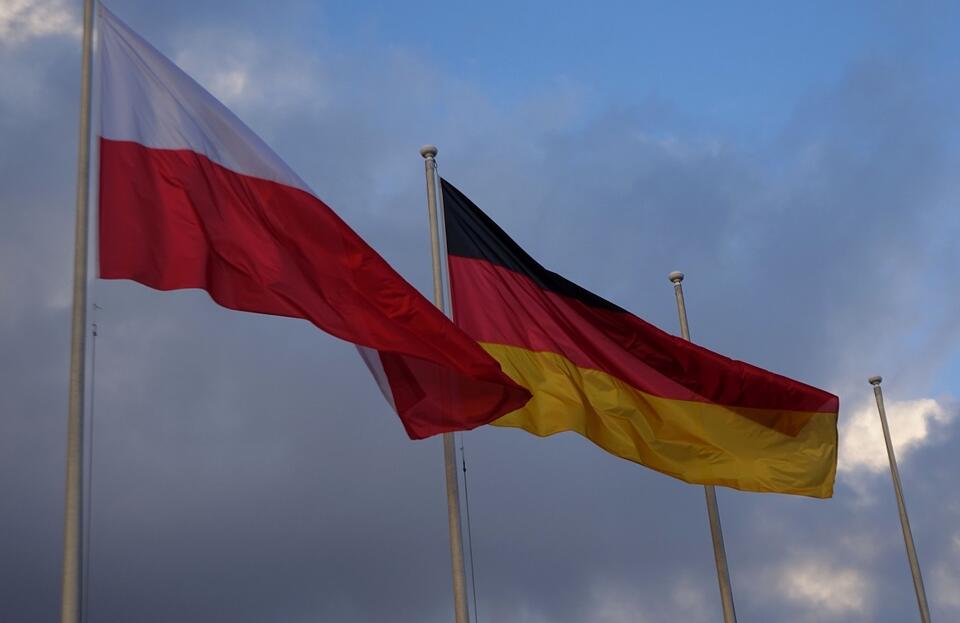 Co za buta! Niemcy: Warszawa stawia na spór z Berlinem