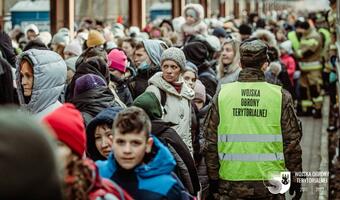 UNHCR: do marca 836 tys. uchodźców wojennych opuściło Ukrainę